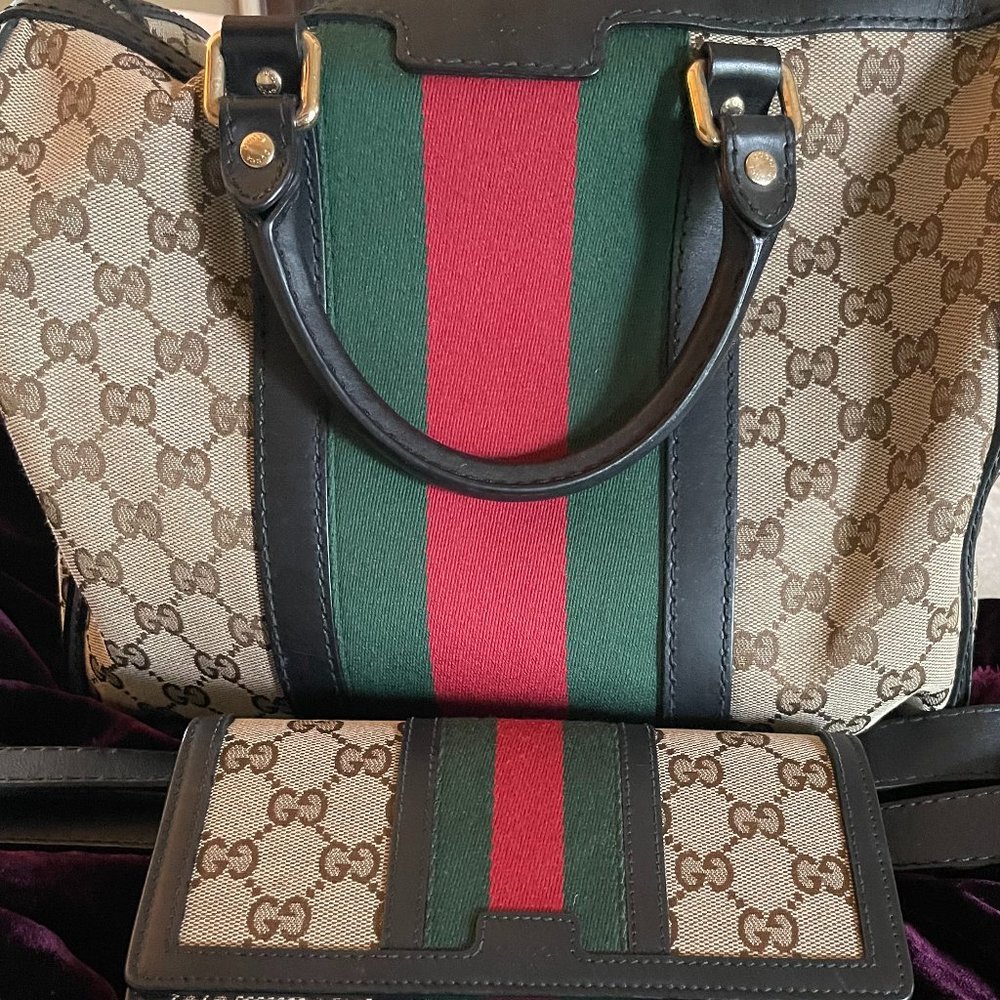 AUTHENTIC GUCCI BOSTON BAG AND MATCHING GUCCI WALLET
